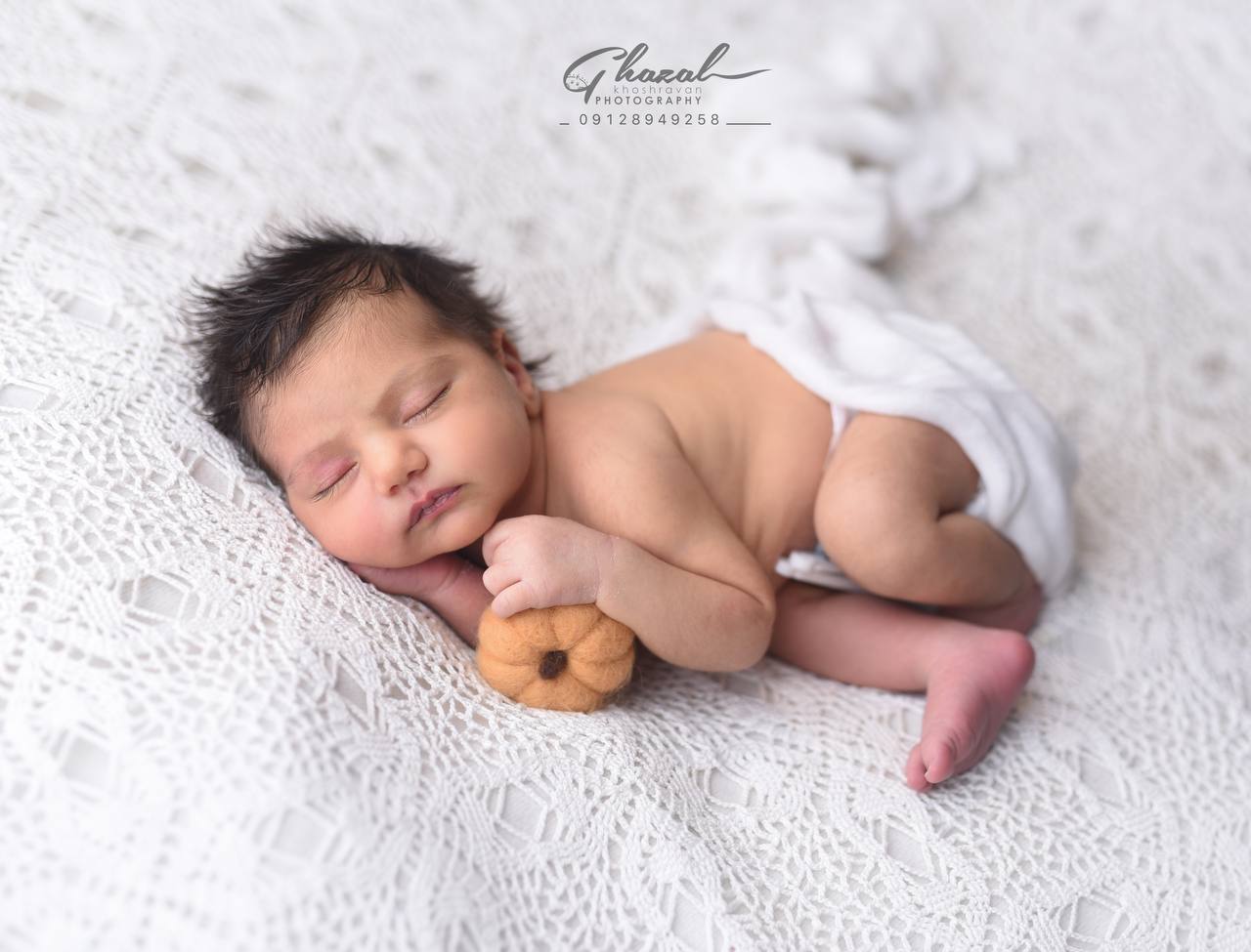 عکاسی نوزاد در منزل
